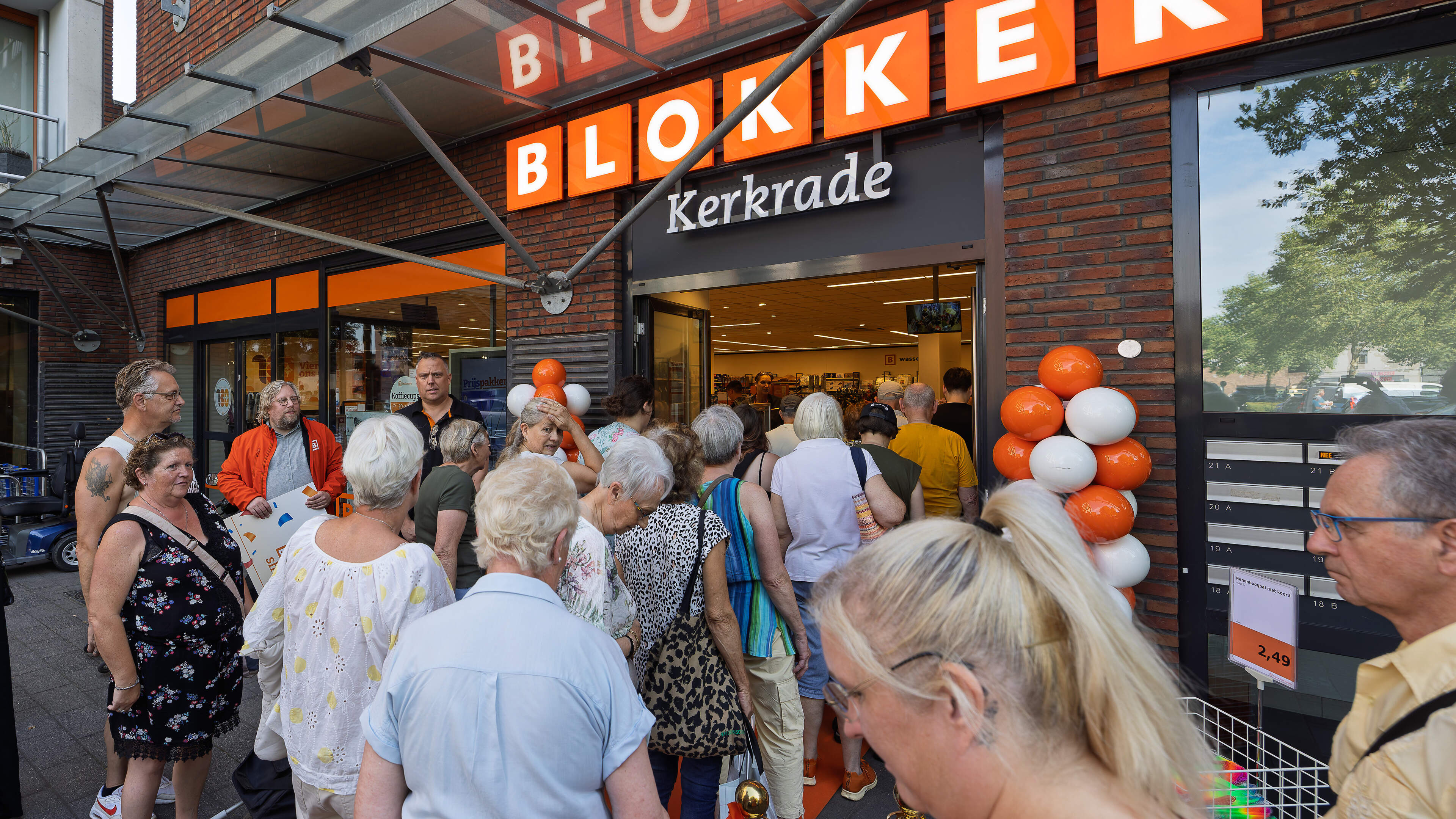 Kerkrade loopt uit voor opening nieuwe Blokker met opgefrist assortiment: ‘We stoppen niet bij drie 